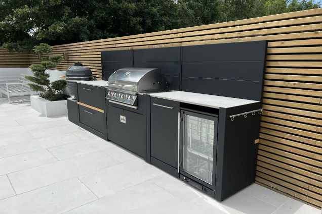 Outdoor kitchen in Bickley, Bromley