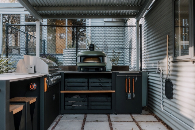Outdoor kitchen at an air bnb in Blackheath, NSW with Gozney pizza oven