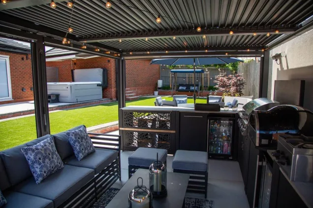 outdoor kitchen under roof in Warwick, Warwickshire