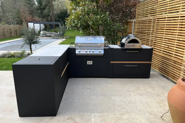 outdoor kitchen close-up view with Bull Gas BBQ and pizza oven