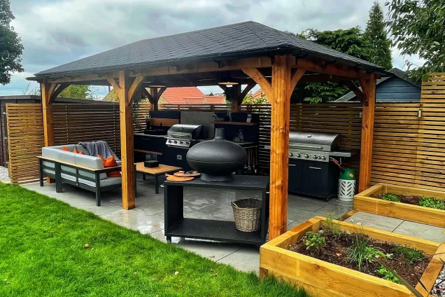 roofed outdoor kitchen on patio in Sheffield, South Yorkshire