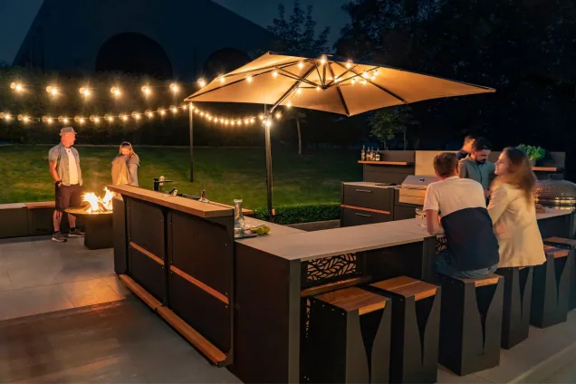 Introducing The Garden Bar That Never Closes 2k (2)