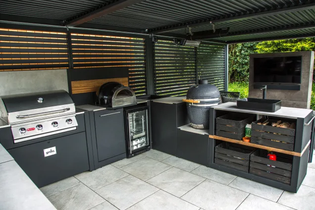 Outdoor kitchen in coventry with Bull BBQ, Pizza oven and Gusto charcoal bbq