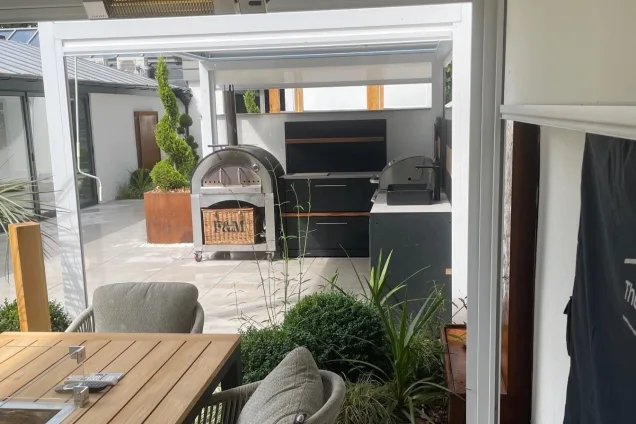 Outdoor Kitchen in Northampton with large pizza oven