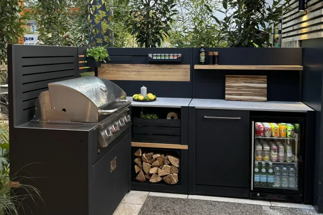 Outdoor kitchen on BBC DIY SOS tv show l-shape layout