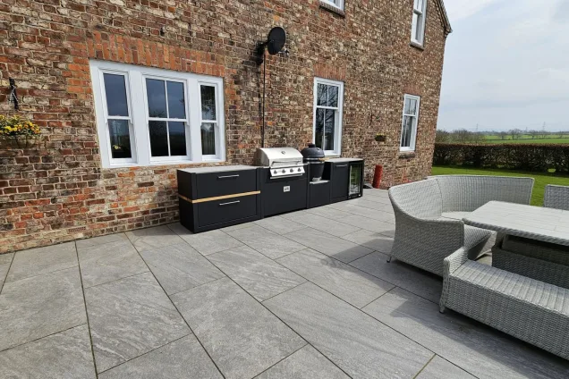Straight outdoor kitchen in Middlesbrough, North Yorkshire