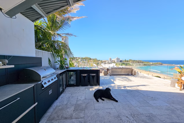 outdoor kitchen in Sydney