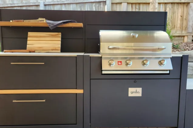 Outdoor kitchen in Geelong with bull gas bbq and storage cabinet