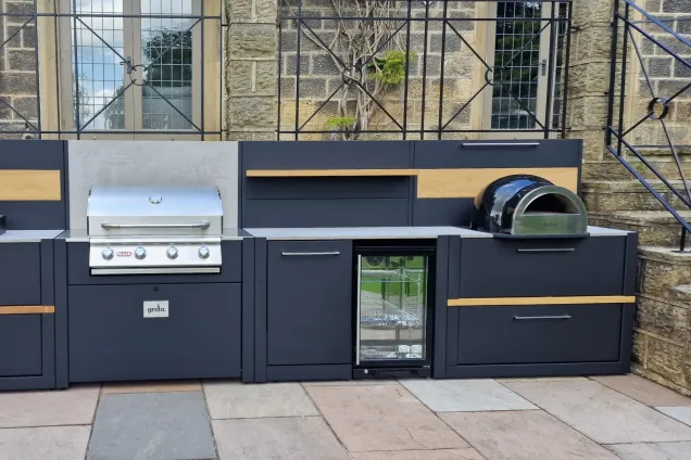 Outdoor kitchen in Ilkley, Yorkshire