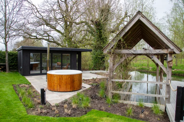 outdoor kitchen in Kelvedon with outdoor hot tub
