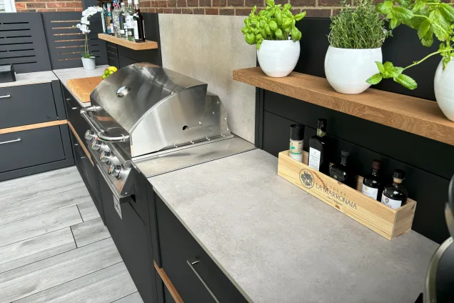 Outdoor kitchen in Hertfordshire with Bull gas bbq