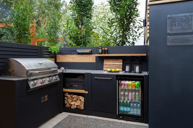 Small outdoor kitchen ideas