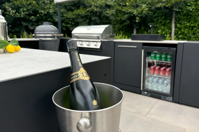 champagne holder infront of grillo kitchen
