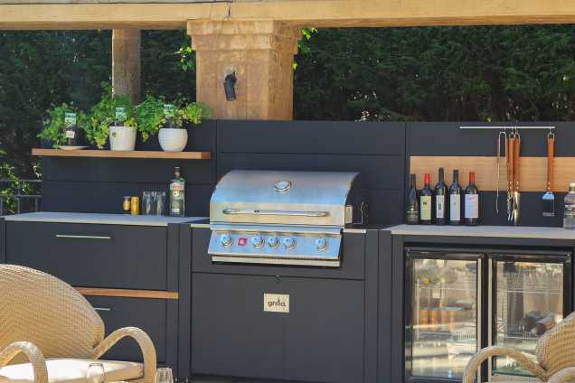 Outdoor kitchen in Wahroonga, Sydney, NSW