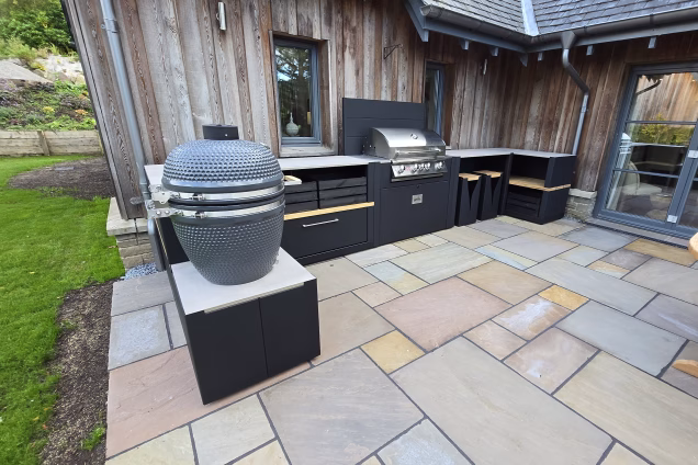 Outdoor Kitchen in Birnam, Perthshire with gusto and bull outlaw bbqs and bar table and stools