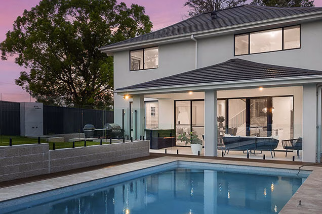 Thumbnail photo of a house and pool in Old Toongabbie at sunset